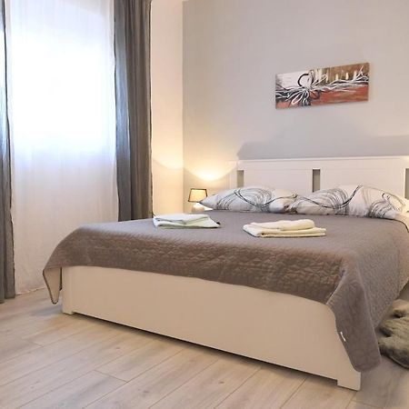 Apartment Karla Zadar Exterior photo